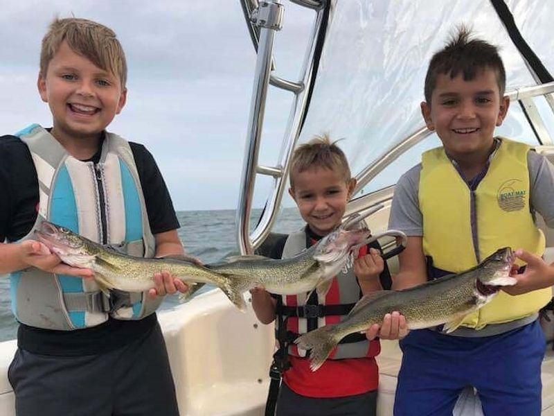 Lake Erie Walleye Fishing  | 4 Max Persons